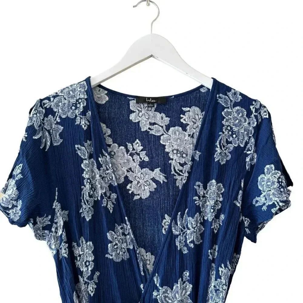 Lulu's Midnight Blue and White Floral Maxi Dress - Picture 6 of 14